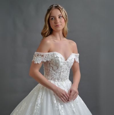 Bridenformal, Casa de novias